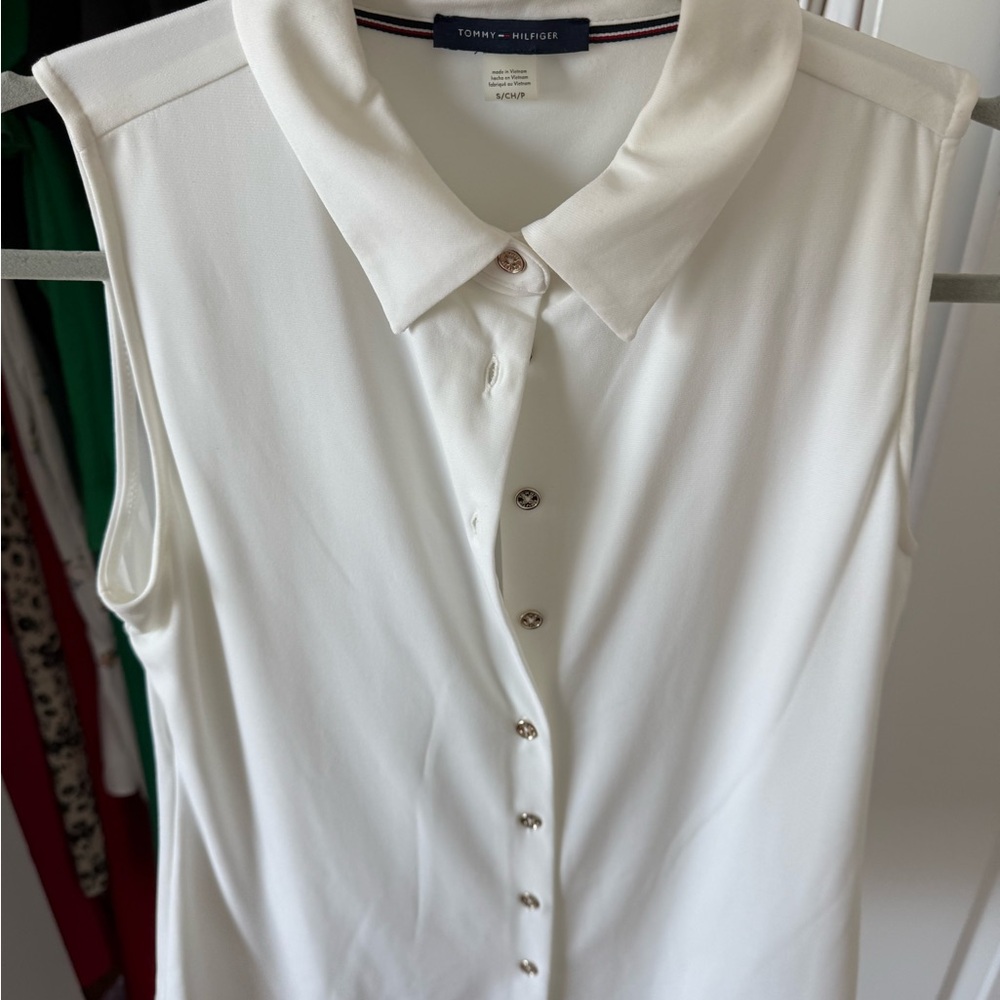 Tommy Hilfiger Women's Cream Button Down Shirt